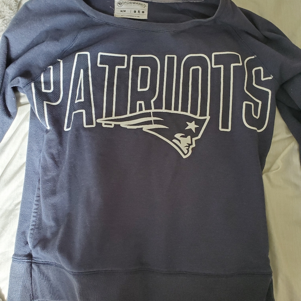 Patriots long sleeve sweatshirt